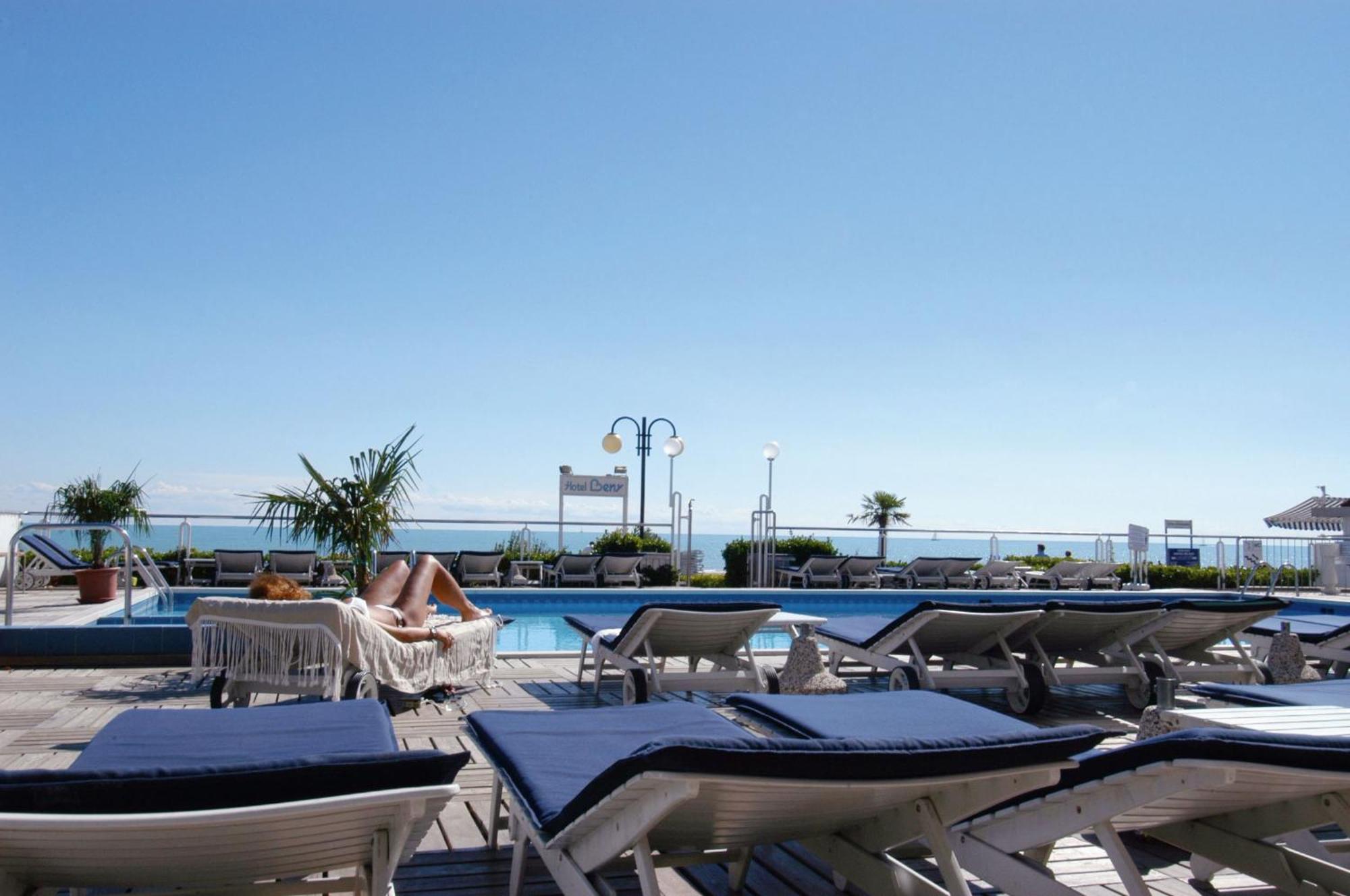 Hotel Beny Jesolo Extérieur photo