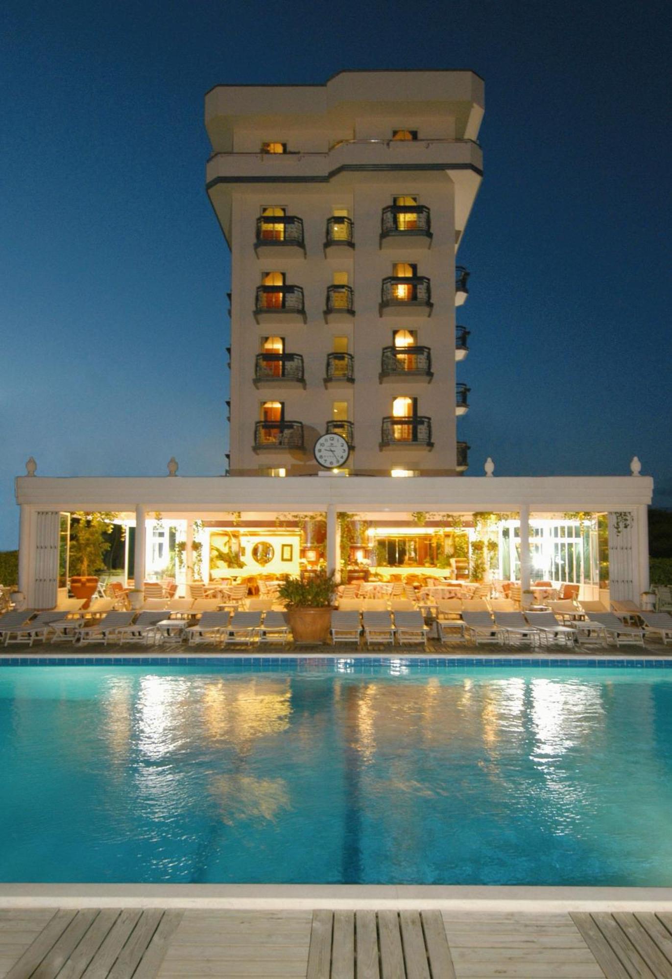 Hotel Beny Jesolo Extérieur photo