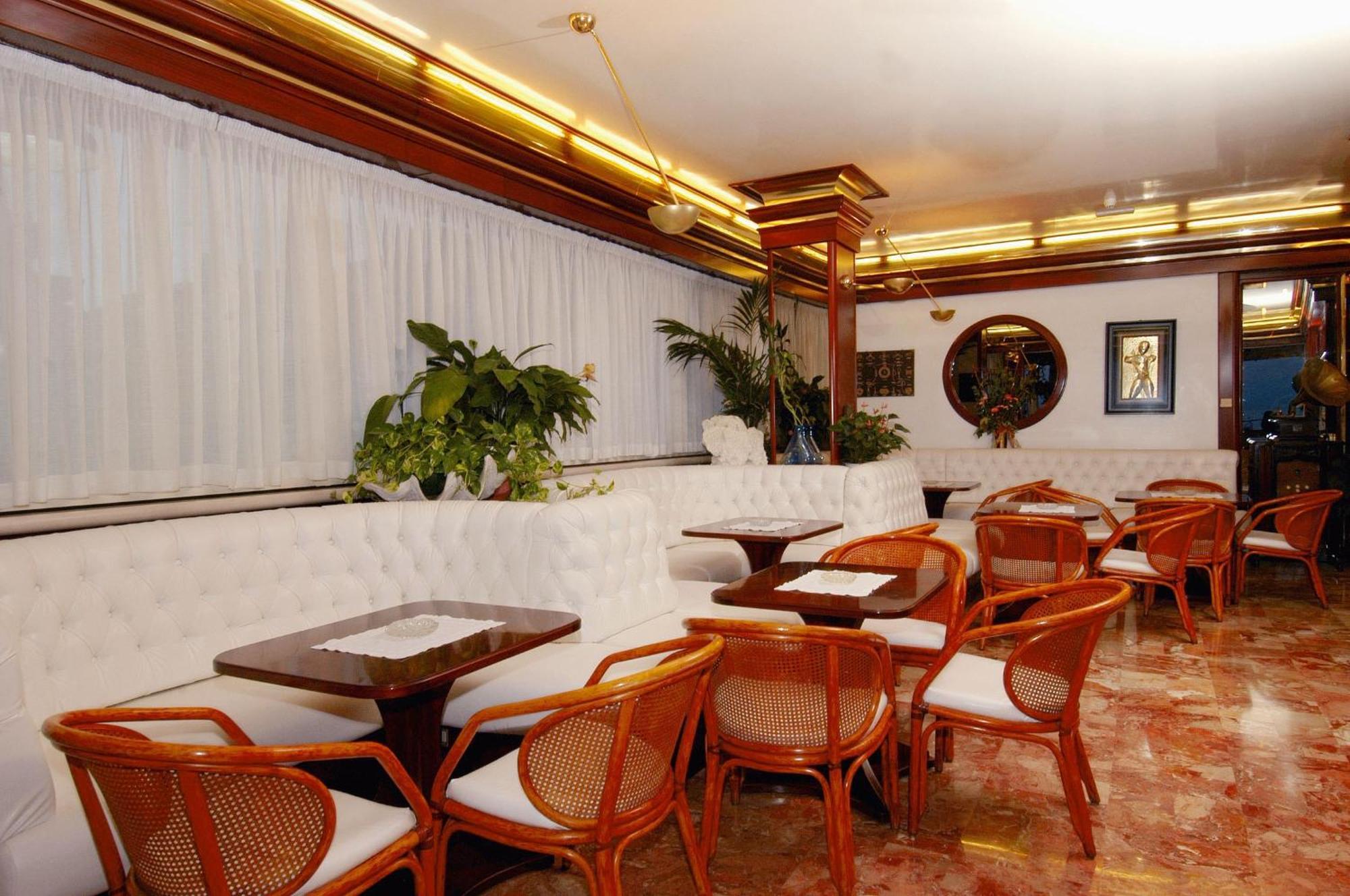 Hotel Beny Jesolo Extérieur photo
