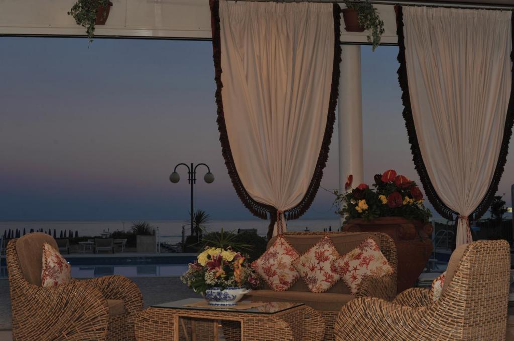 Hotel Beny Jesolo Extérieur photo